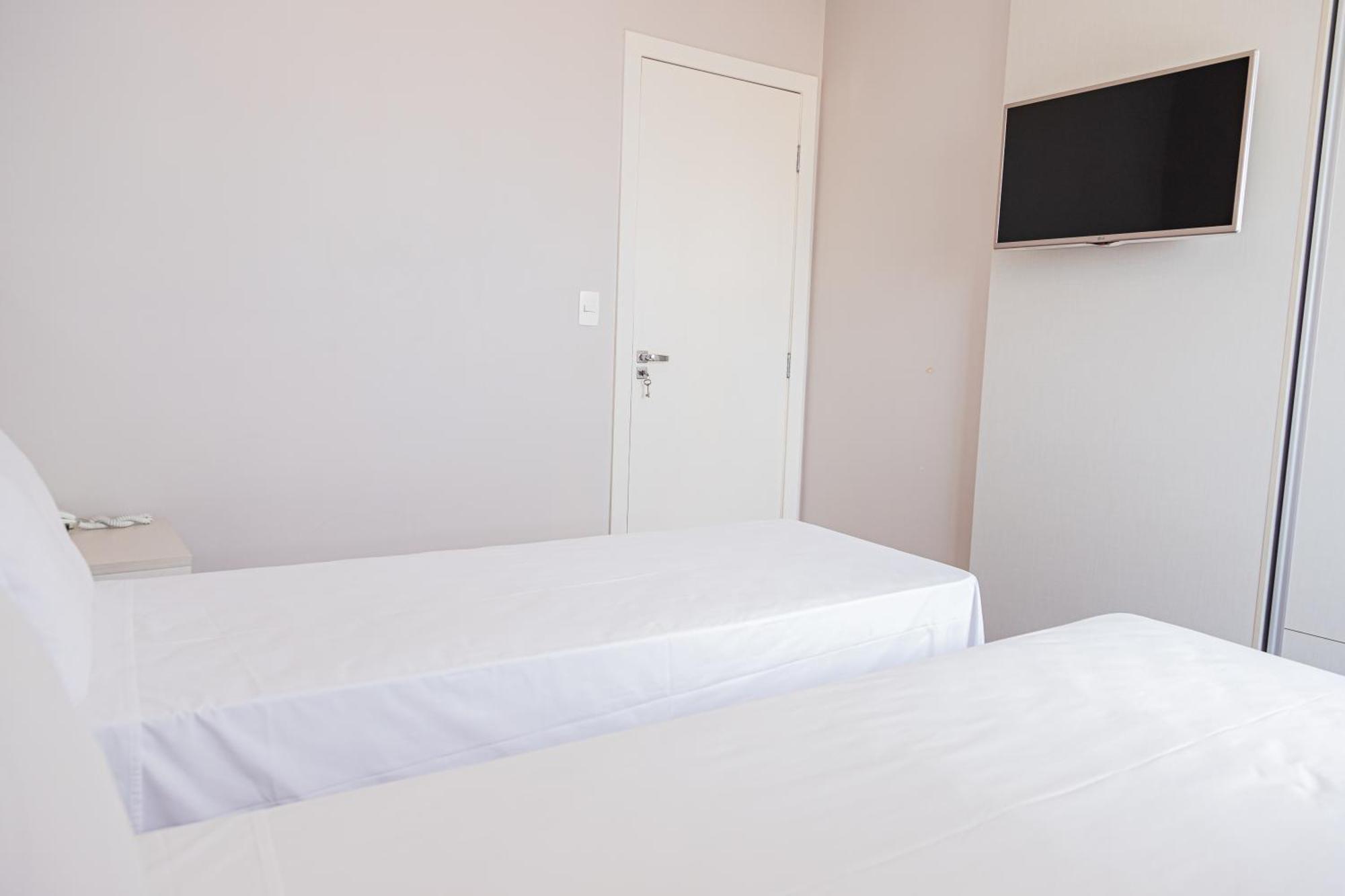 Hotel Eldorado Flat Contagem Exterior foto